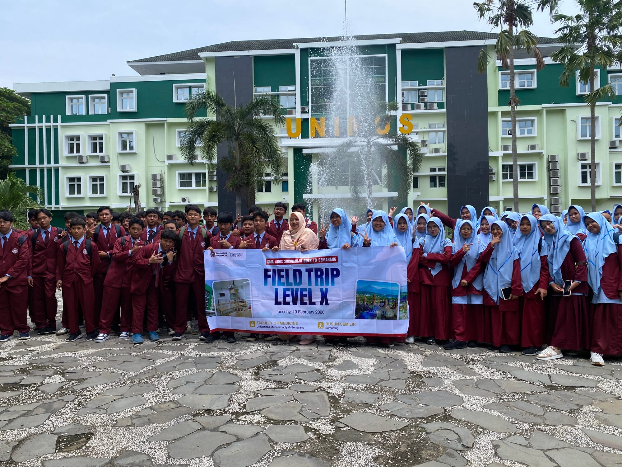 Edukasi dan Rekreasi: Field Trip Kelas X SMA ABBS Sukoharjo ke Semarang
